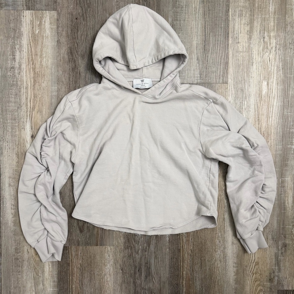 Heroine Sport Ruched Sleeve Crop Light Gray Hoodie-size Medium *like NEW*
